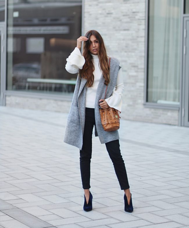 Statement Sleeve, Rollkragenpullover, schwarze Hose