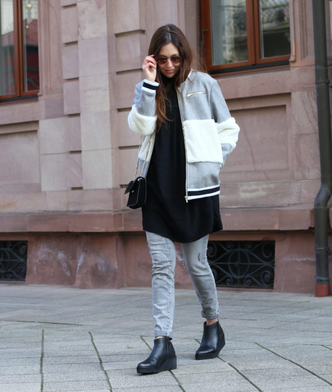 graue jeans und bomberjacke