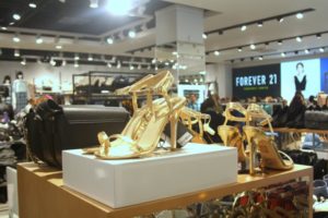 goldene Sandalen Forever21