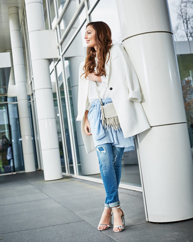 jeans mit löchern und flicken